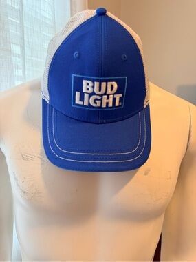 Bud Light  Blue White Mesh Trucker Hat Snapback Baseball Cap
